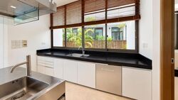 Ocean Drive (D4), Detached #619570421